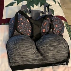 Bundle set VS Sport Incredible bras set